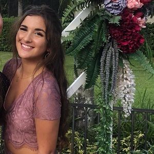 Meet your Posher, Camilla